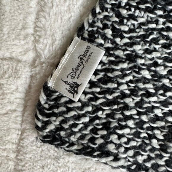Disney Parks | Mickey Mouse Black & White Tweed Knit Scarf - Picture 6 of 8
